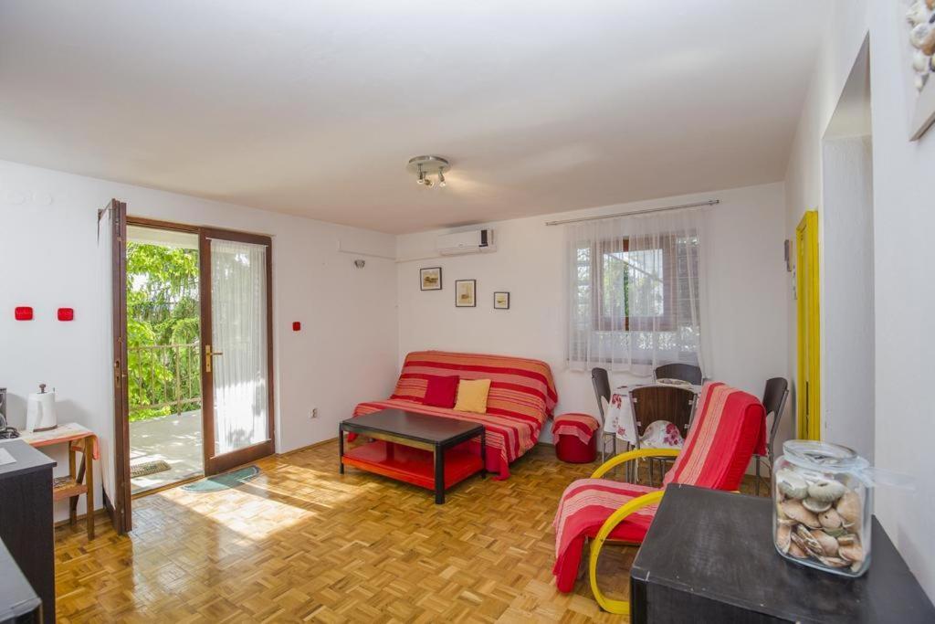 Apartman Laurus Malinska Esterno foto